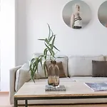 Seahouse By Bloss, Seafront Duplexappartement * Wenduine