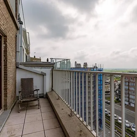 Seahouse By Bloss, Seafront Duplexappartement Apartamento Wenduine